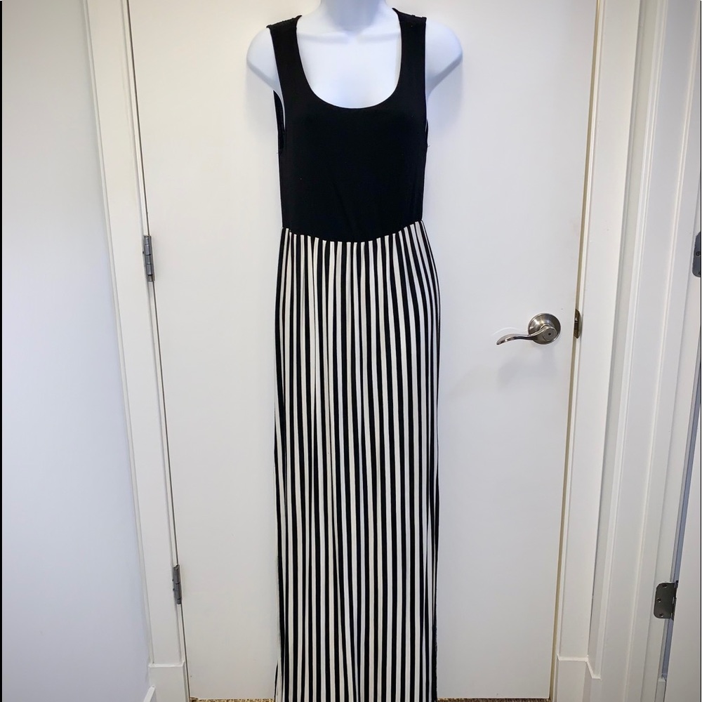FOREVER 21 Maxi Dress